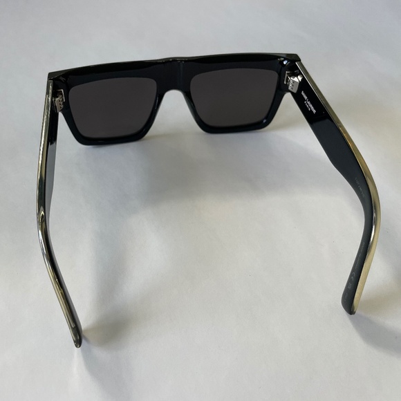 Saint Laurent sunglasses. Perfect condition main image 4